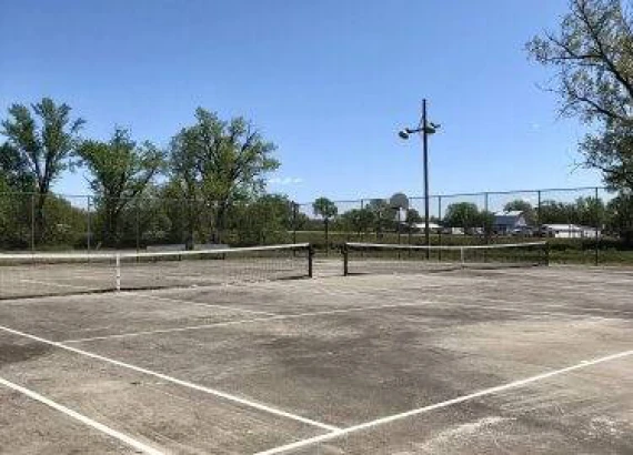 Adel Kinnick-Feller Park Tennis Courts