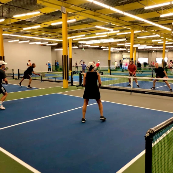 Altamira 4 Tennis Club and Pickleball Club