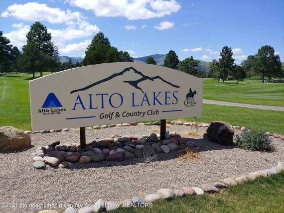Alto Lakes Golf & Country Club