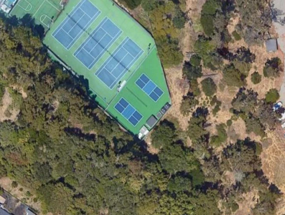 Bay-O-Vista Swim and Tennis Club