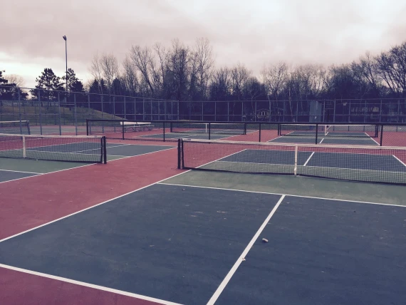 Bobby Theisen Park