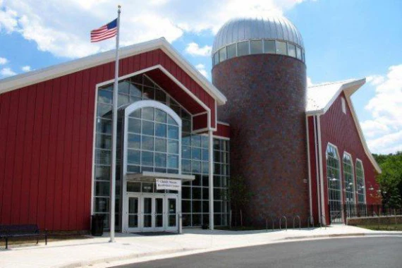 Claude Moore Rec Center