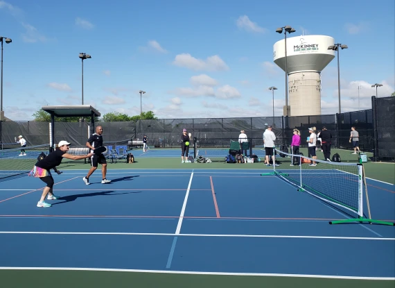 Courts McKinney Tennis Center