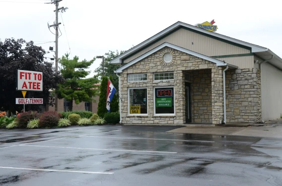 Fit To A Tee Golf, Tennis and Pickleball Shop
