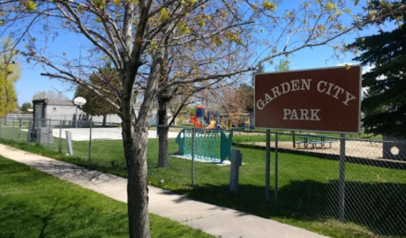 Garden City Park