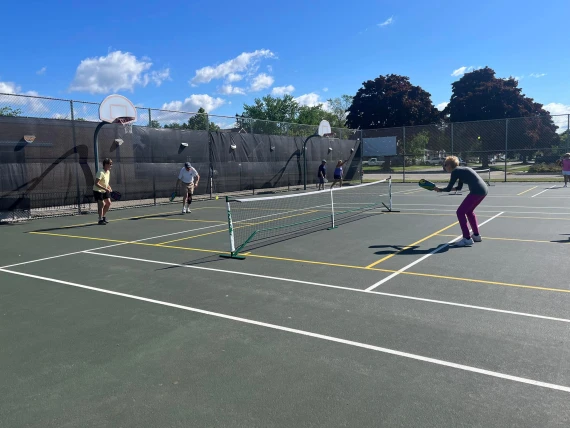 Gladstone Area Pickleball
