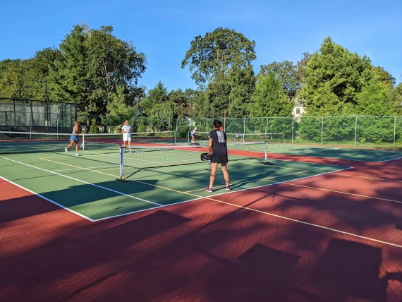 Greenwich Platform Tennis Courts