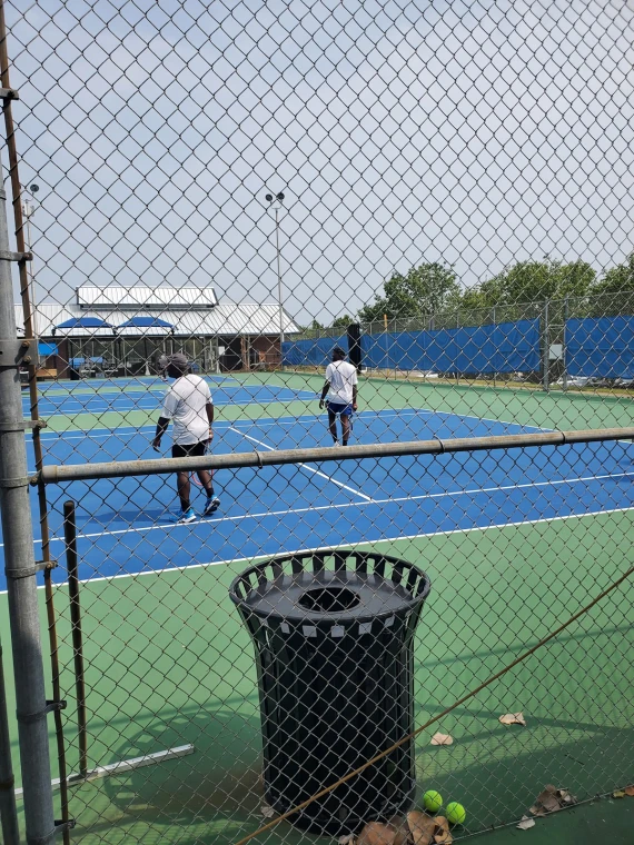 Halls Ferry Tennis Park