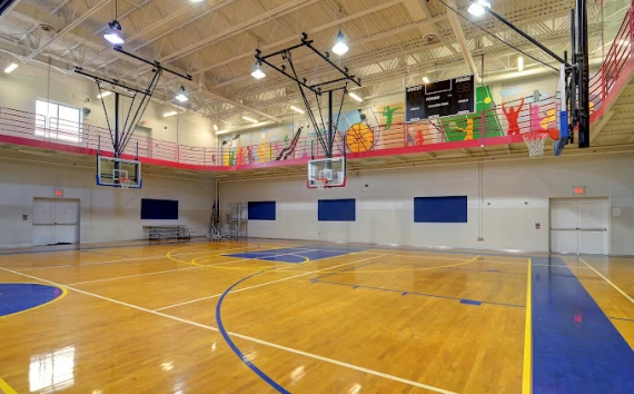 Harry L. Coomes Recreation Center