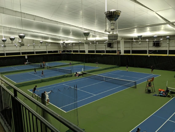 Healthplex Tennis Club