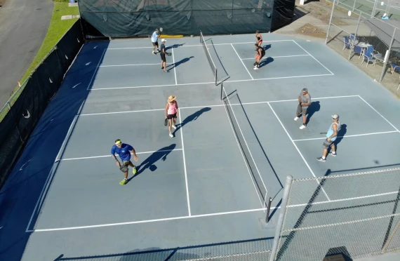 Holua Racquet and Paddle Center