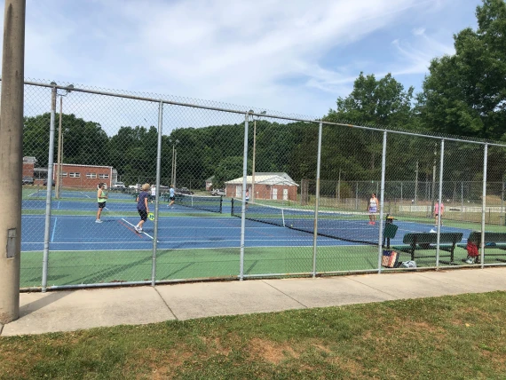 Huck Sansbury Park Tennis Courts