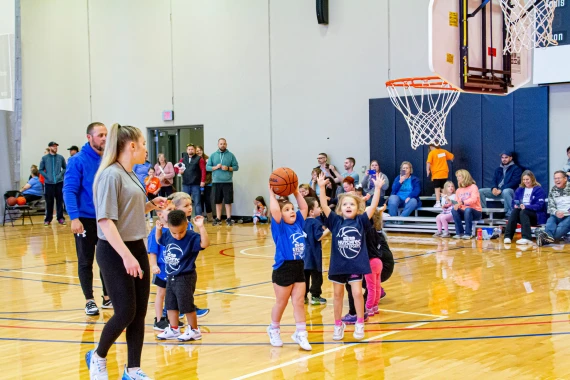 Hutch Rec Senior Center at Elmdale Park