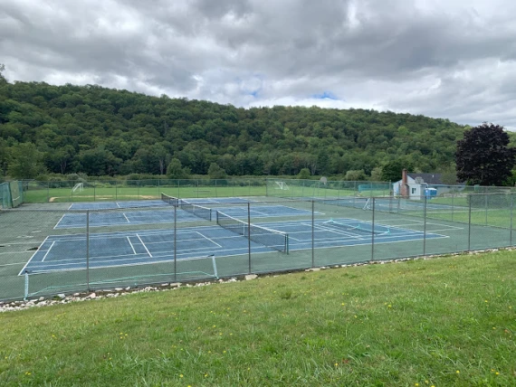Johnson Rec Center Tennis Courts