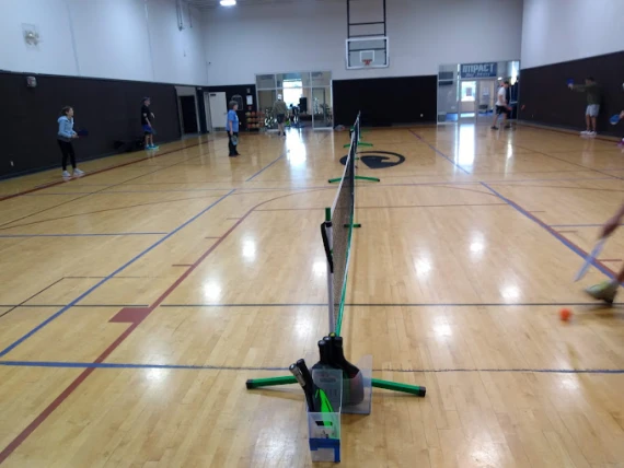 Keizer, Courthouse Fitness Club