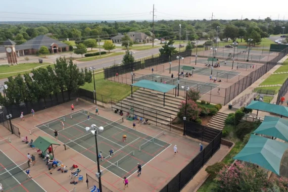 Kickingbird Pickleball Center