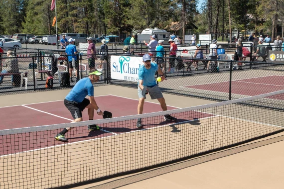 La Pine Pickleball Club