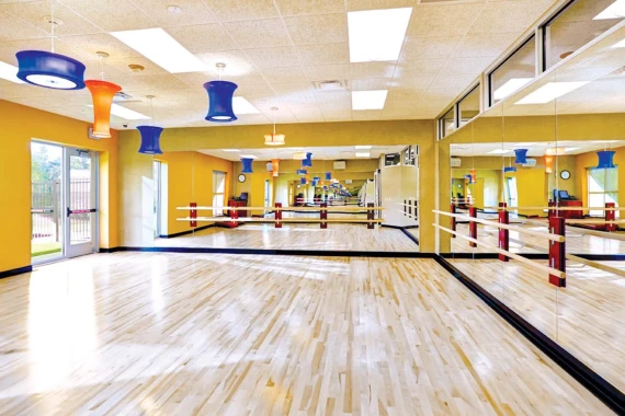Lifetime Athletic Club - Roseville