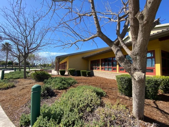 Los Banos Community Center