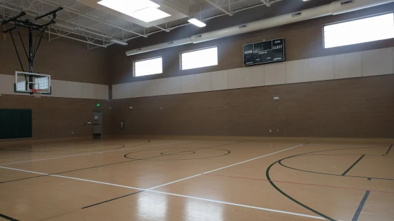Los Duranes Community Center