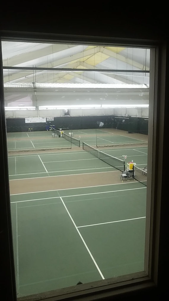 Louisville Racquet Club