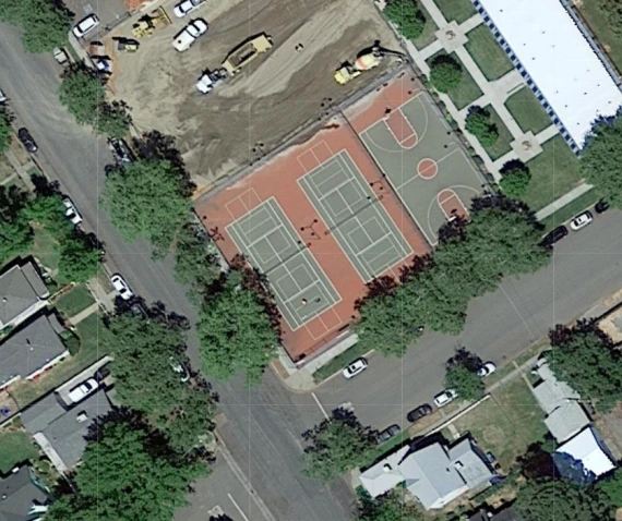 Marv Woodstrup Tennis Courts