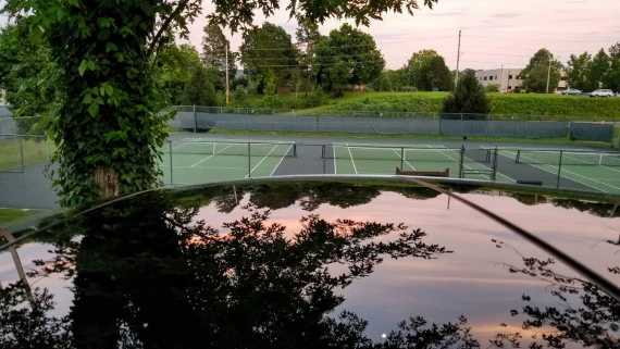 Oak Ridge Broadway Tennis Courts
