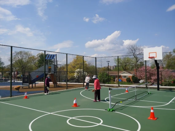Patrick Henry Recreation Center