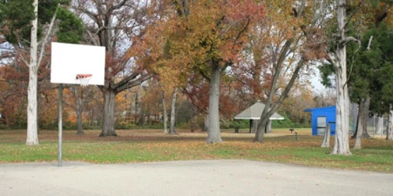 Riverside Gardens Park