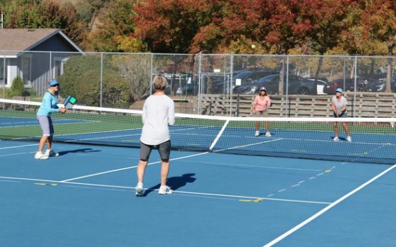 Rolling Hills Pickleball