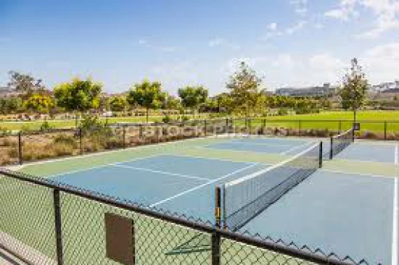 Sendero Field Park
