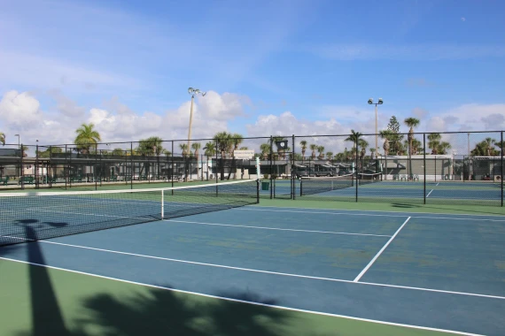 Siesta Bay RV Resort