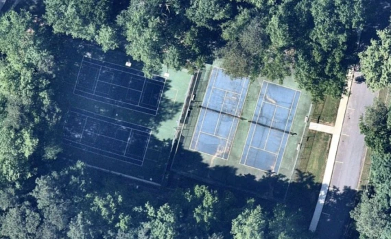 Smoke Rise Bath & Racquet Club