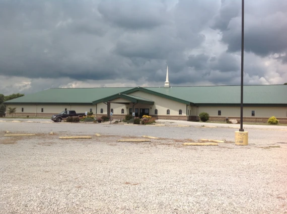 The First Baptist Church - Moweaqua