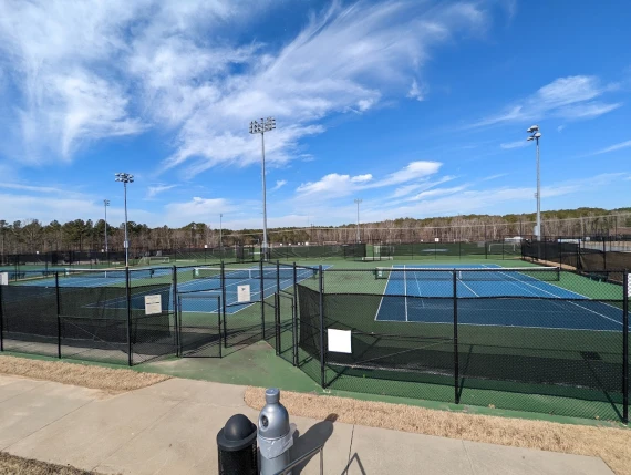 Ting Park - Sports Club