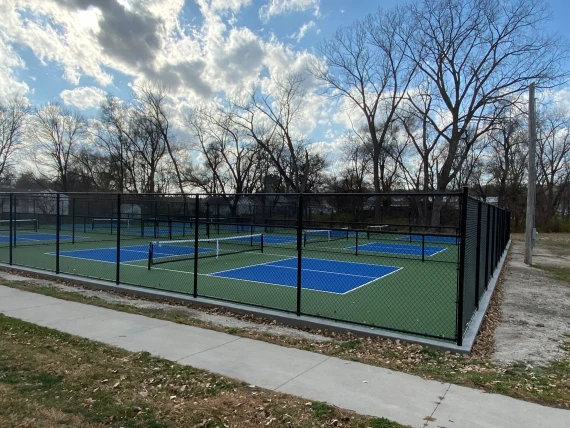 Vine Street Pickleball Courts