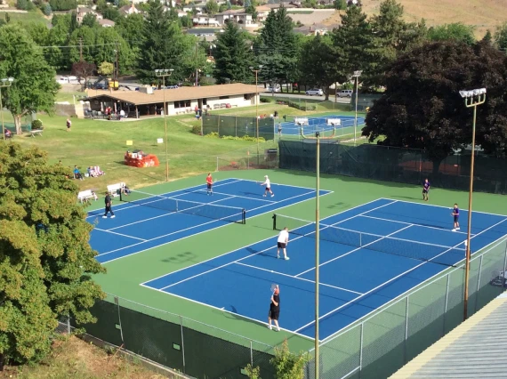 Wenatchee Racquet & Athletic Club