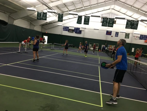 Willows Racquet Club