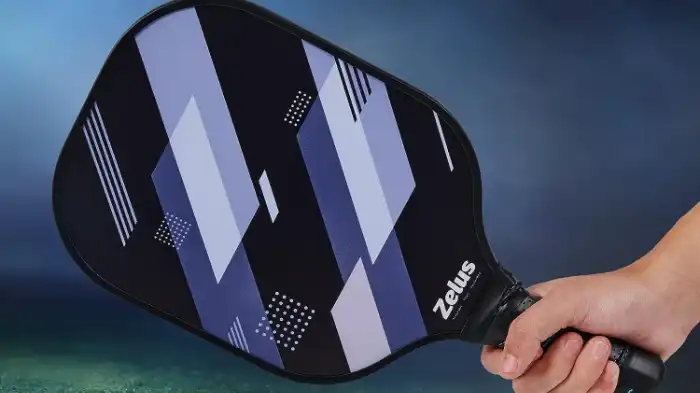 Choose The Best Pickleball Paddle For Beginners Taking Into Account Its Weight
