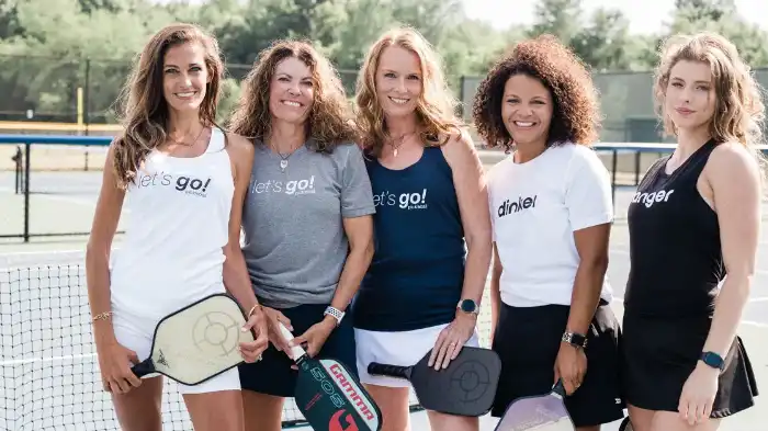 Featured Image For Latest Trends in Ladies Pickleball Clothes (1)