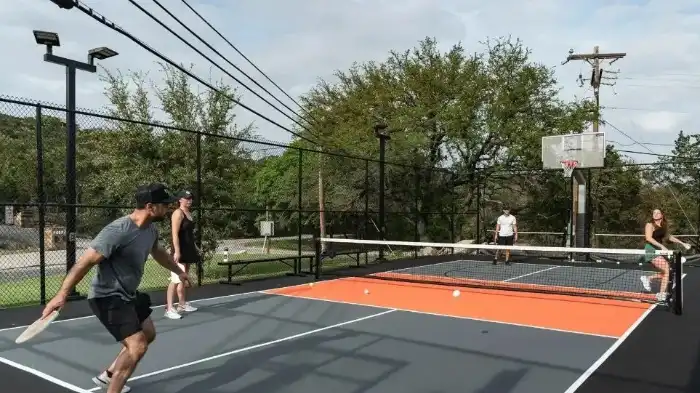 featured image for what is a pickleball court (1)